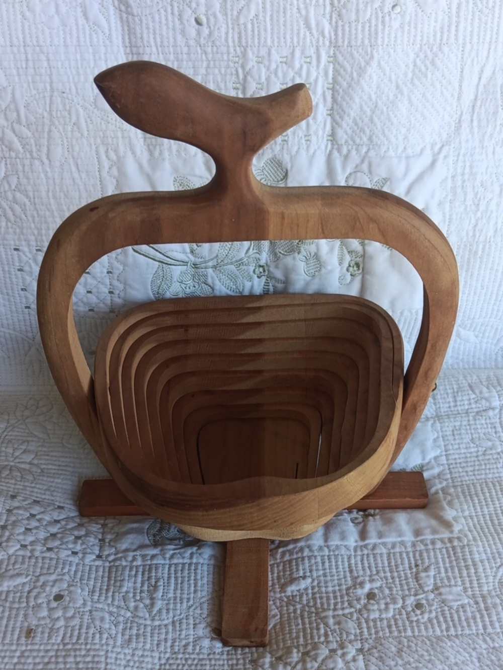 Vintage 90's Spiral Collapsible Wooden Apple Basket. 13"H X 8"L X 8 1/2"W X 3"D
